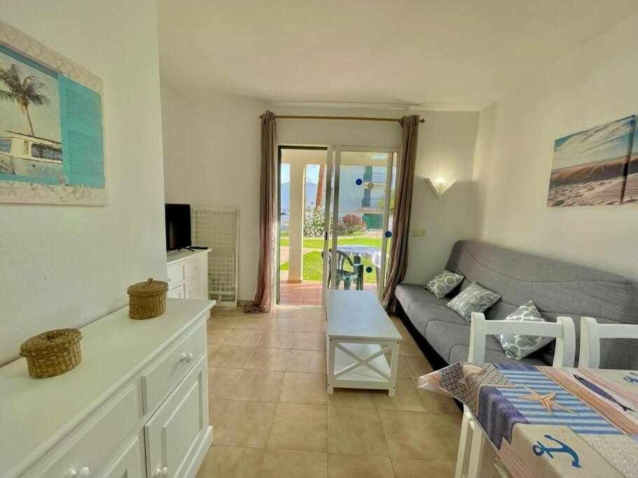 Pura Vida Apartamento Con Piscina Cala'N Blanes  Exterior photo